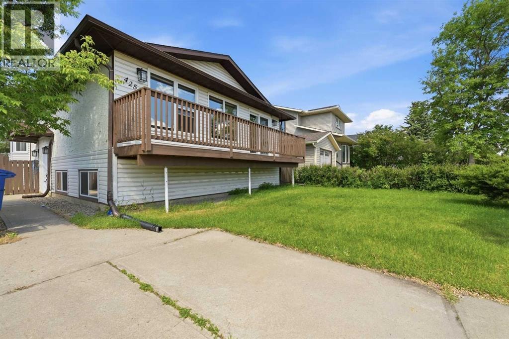 425 Big Springs Drive SE — photo 2