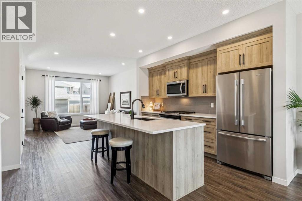 43 Willow Crescent — photo 3