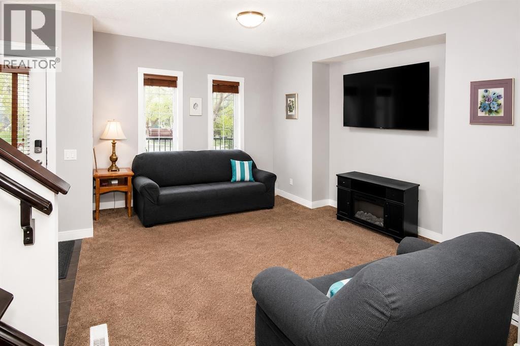 209 Evansdale Landing NW — photo 3