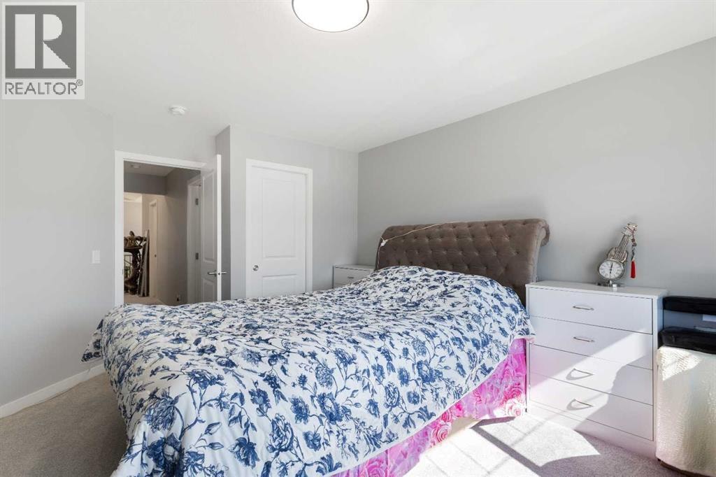 35 Lucas Passage NW — photo 26