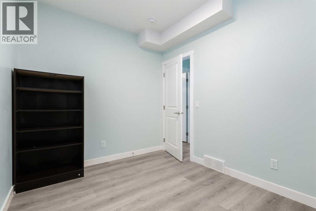 35 Lucas Passage NW — photo 32