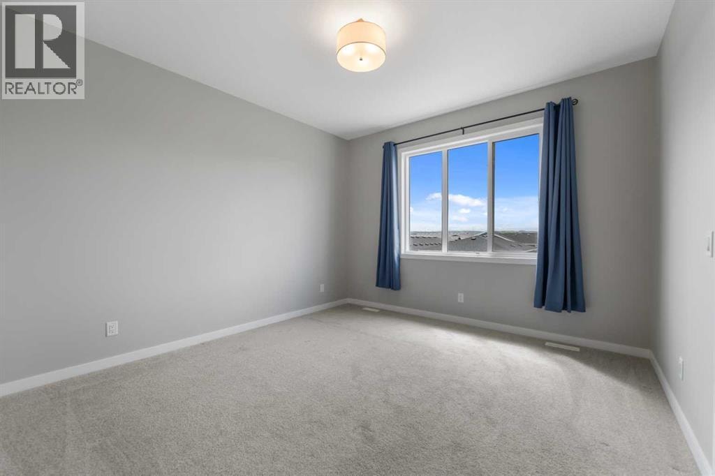 47 Carringvue Passage NW — photo 26