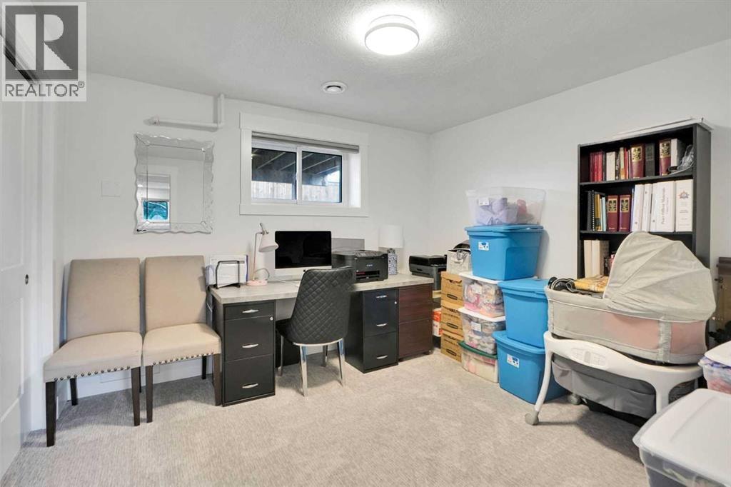 5702 Brenner Crescent NW — photo 32