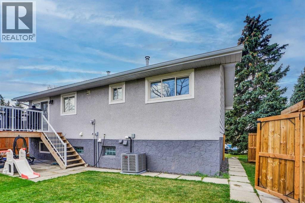 5702 Brenner Crescent NW — photo 42