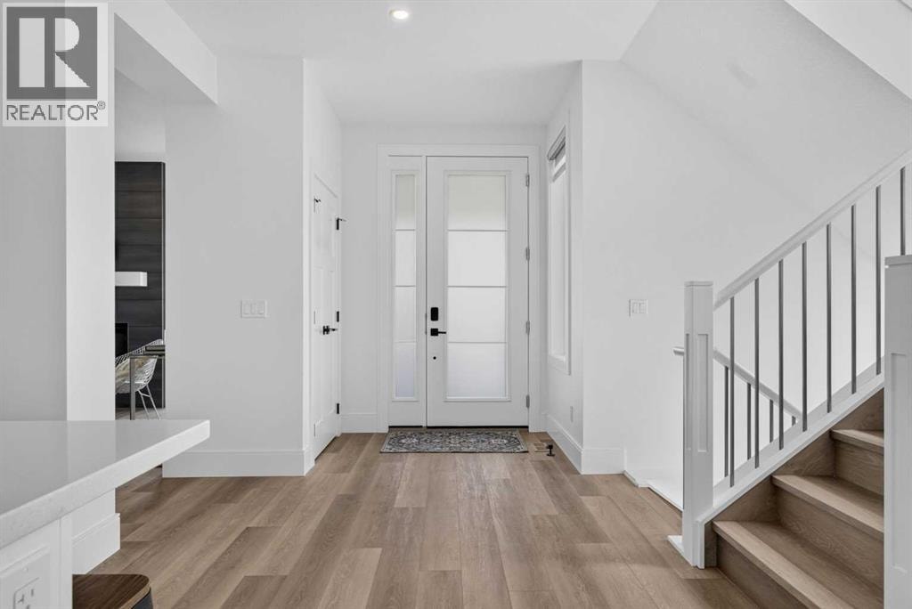 235 Treeline View SW — photo 4