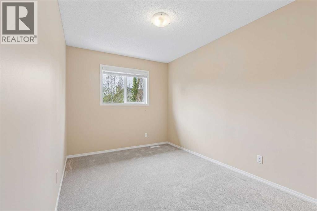 43, 105 Drake Landing Common — photo 23