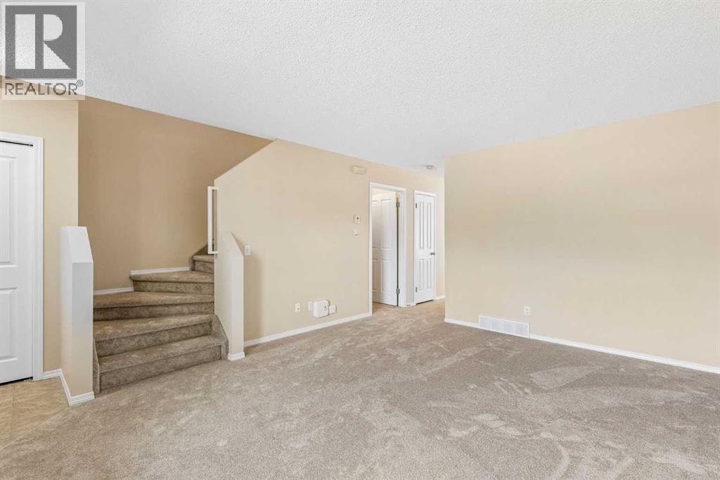 43, 105 Drake Landing Common — photo 6