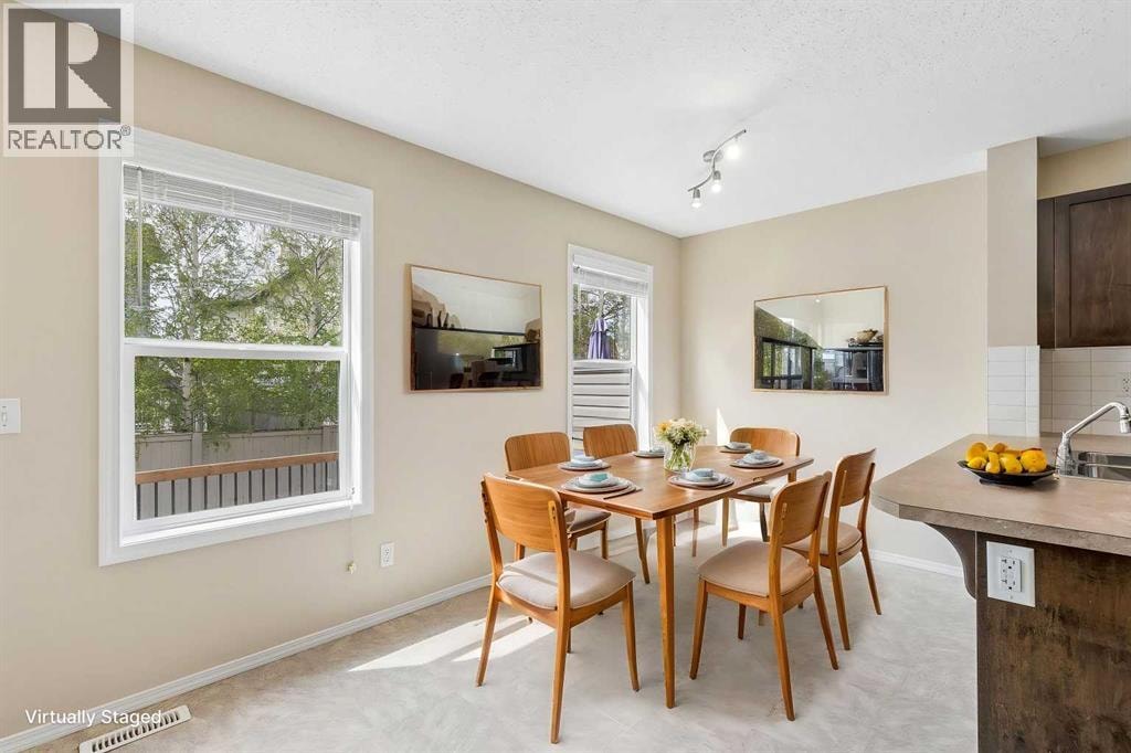 43, 105 Drake Landing Common — photo 15
