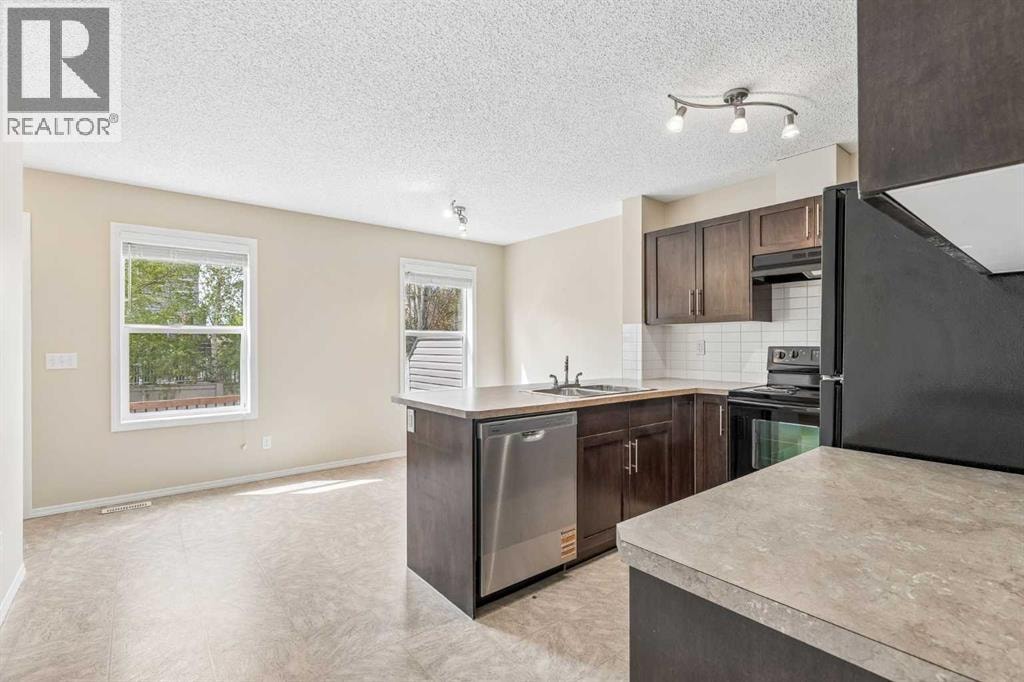 43, 105 Drake Landing Common — photo 8