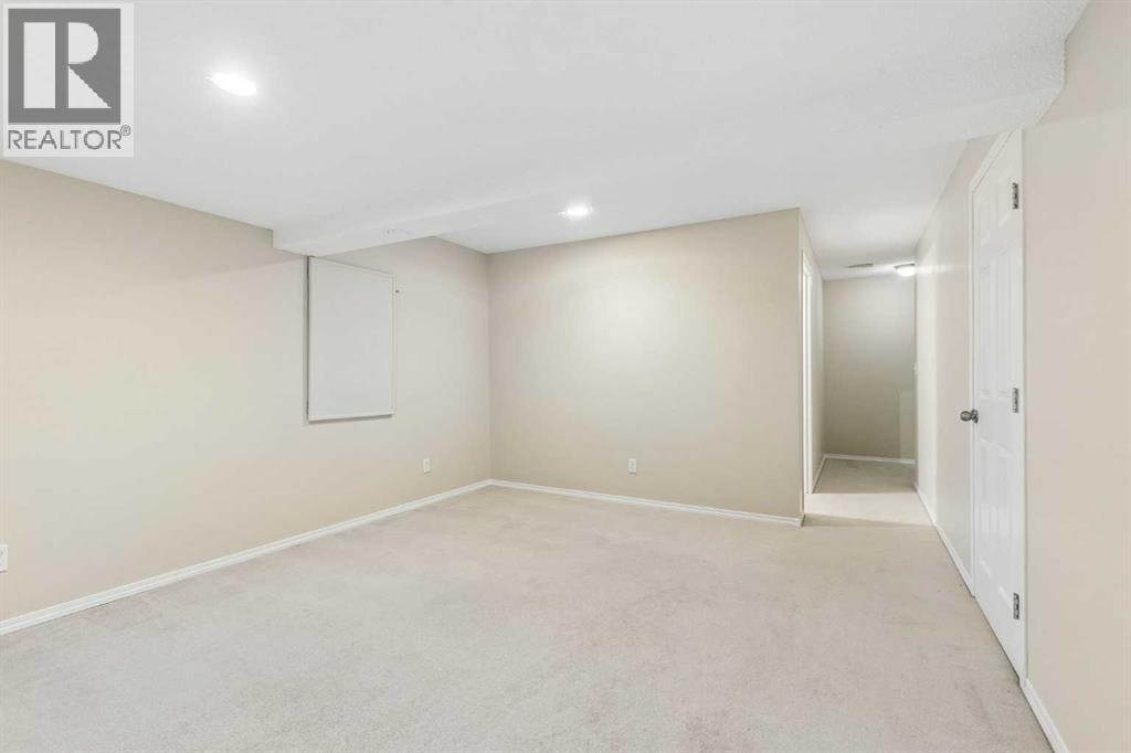 43, 105 Drake Landing Common — photo 33