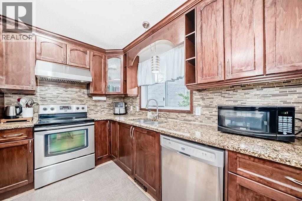 16 Martinridge Way NE — photo 15