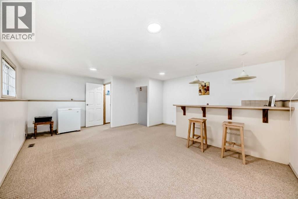 16 Martinridge Way NE — photo 27