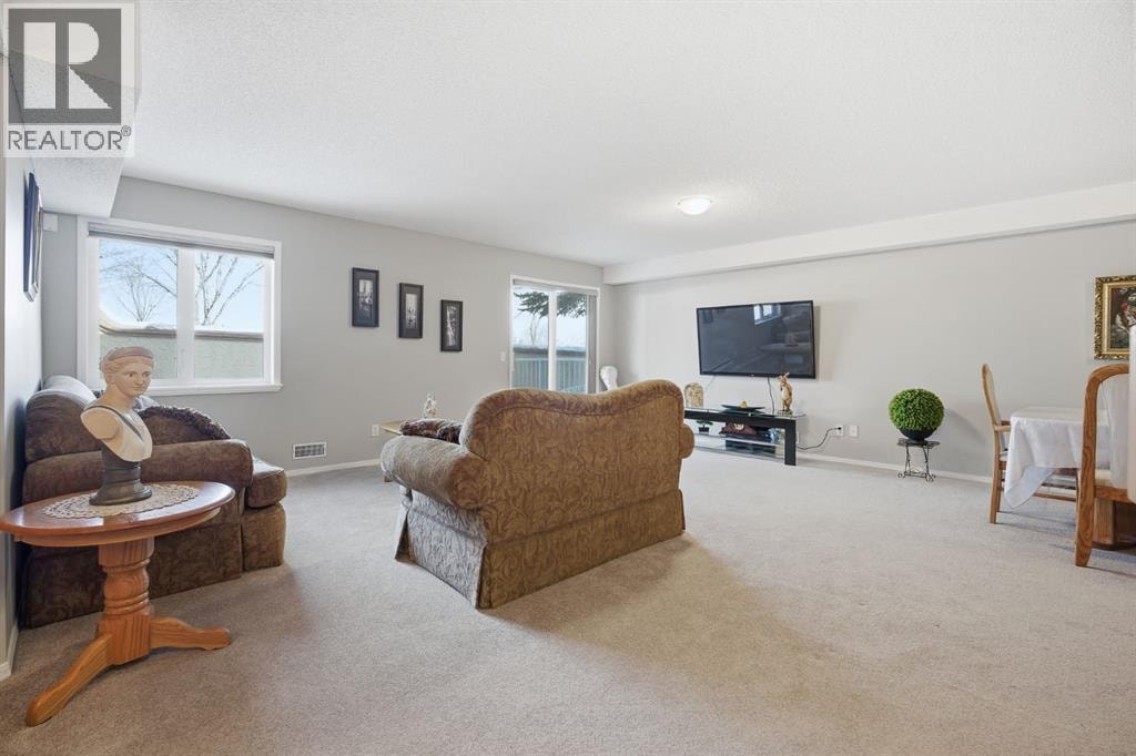 216 Valley Ridge Heights NW — photo 25