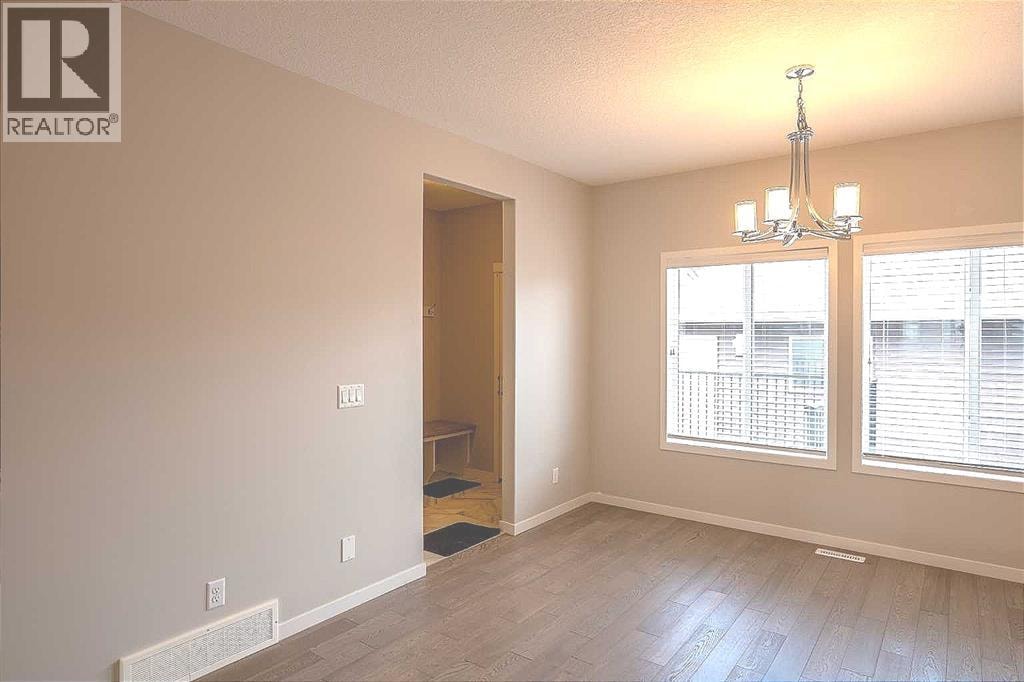 124 Howse Avenue NE — photo 18
