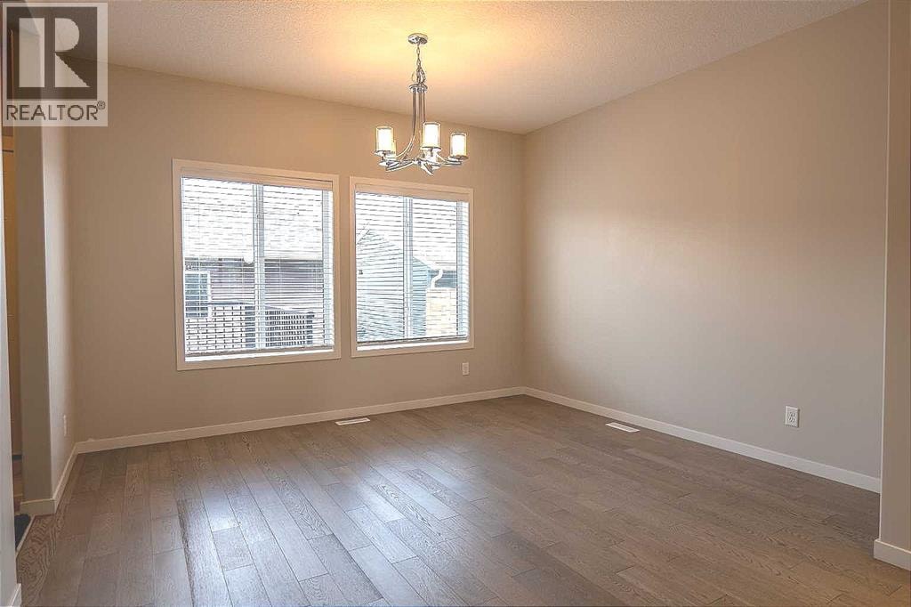 124 Howse Avenue NE — photo 16