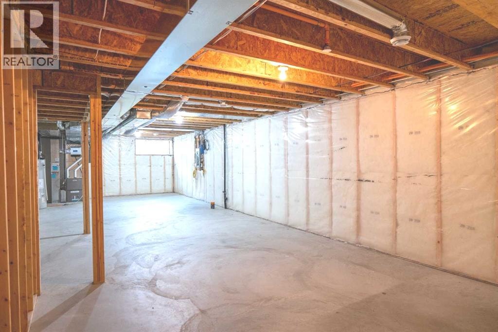 124 Howse Avenue NE — photo 32