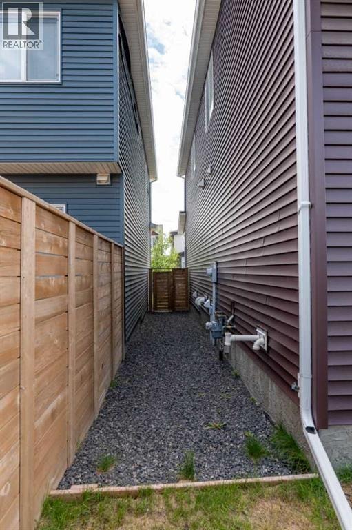 124 Howse Avenue NE — photo 40