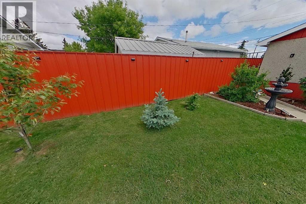 3232 Doverville Crescent SE — photo 39