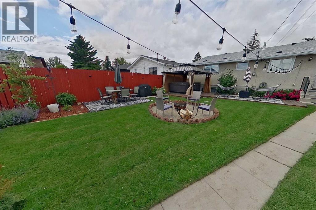 3232 Doverville Crescent SE — photo 38