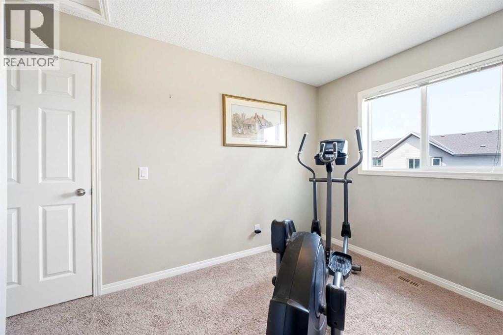 117 Copperpond Parade SE — photo 27