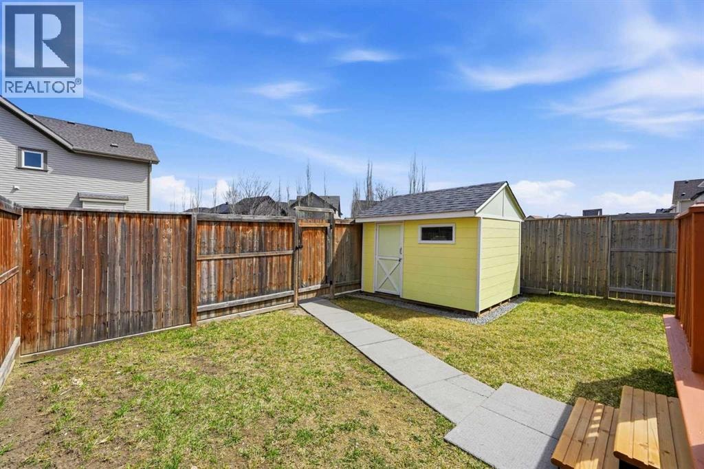 117 Copperpond Parade SE — photo 36