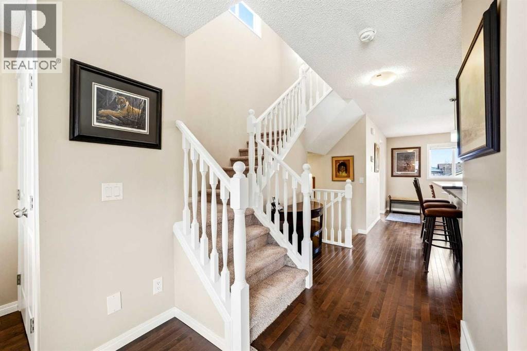 117 Copperpond Parade SE — photo 8