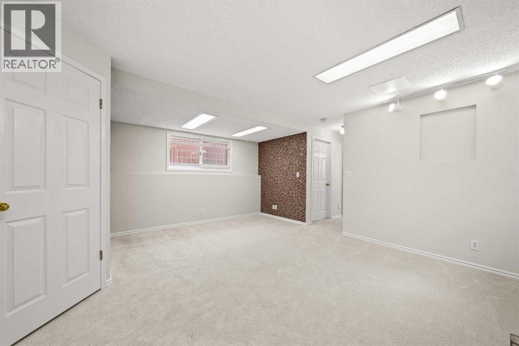 107 Tararidge Close NE — photo 27