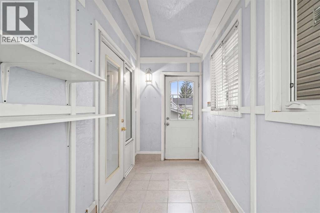 107 Tararidge Close NE — photo 17