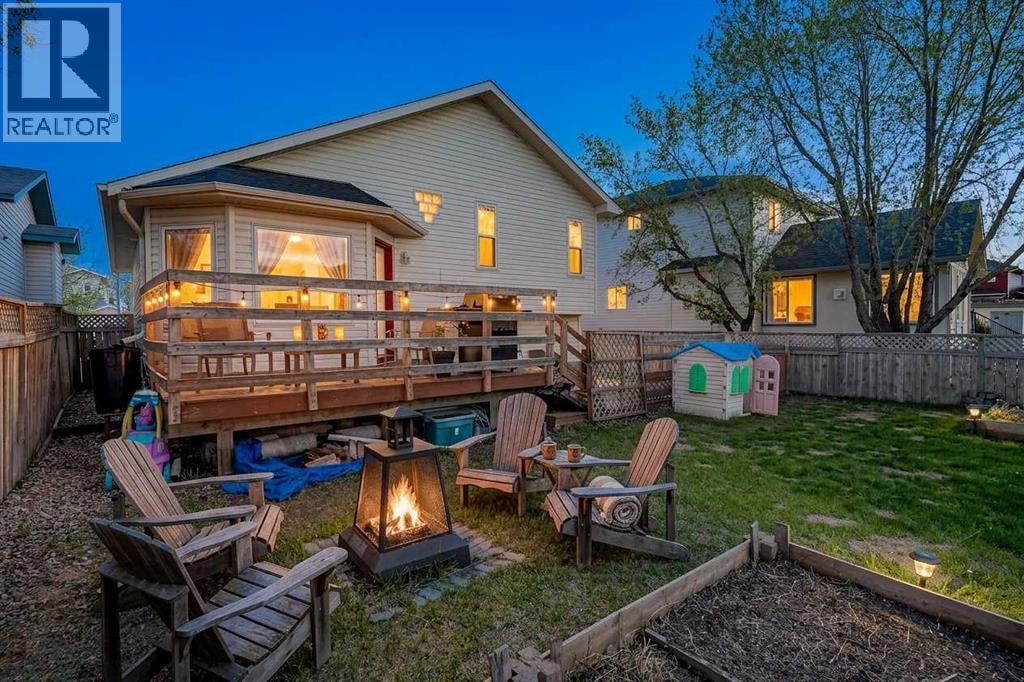 38 Canoe Circle SW — photo 4