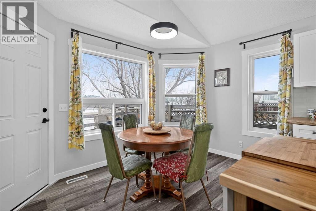 38 Canoe Circle SW — photo 13