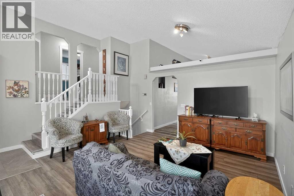 38 Canoe Circle SW — photo 11
