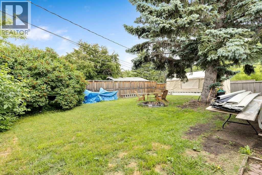 15 Glenway Drive SW — photo 2