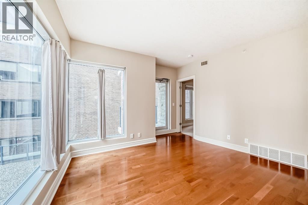 701, 920 5 Avenue SW — photo 23