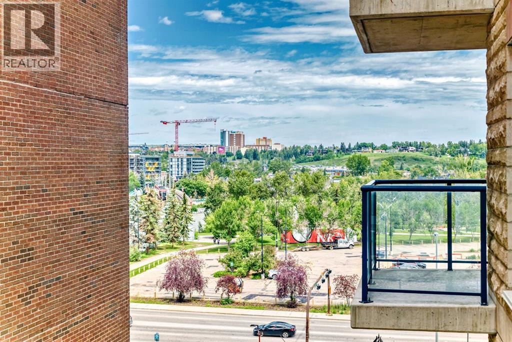701, 920 5 Avenue SW — photo 38