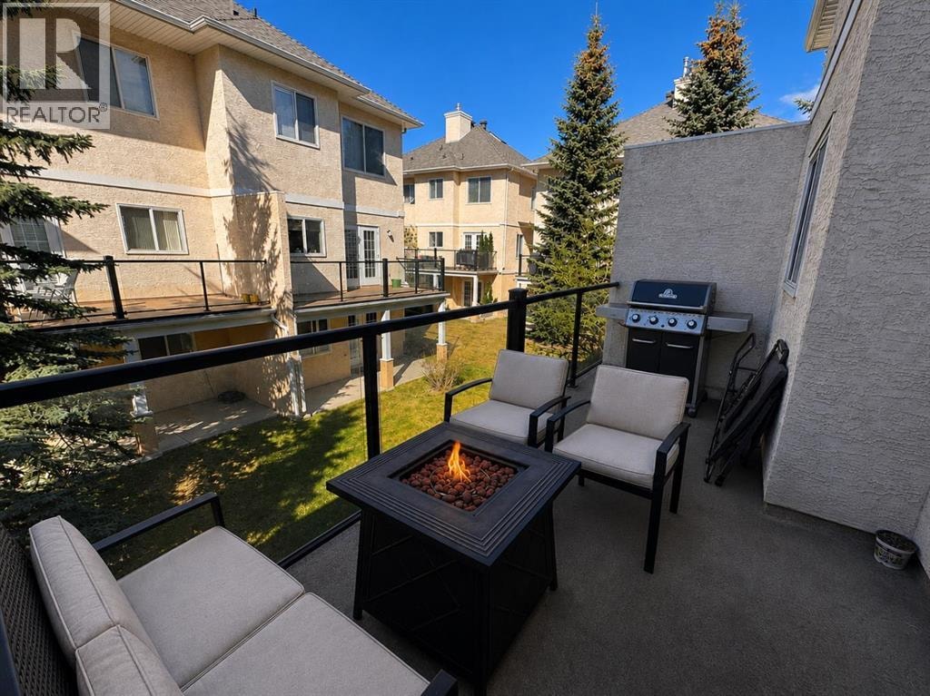 39 Sierra Morena Landing SW — photo 12