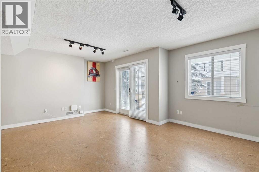 39 Sierra Morena Landing SW — photo 34