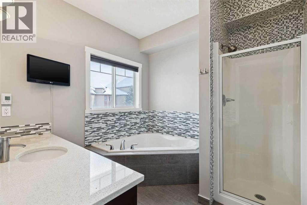 39 Sierra Morena Landing SW — photo 30