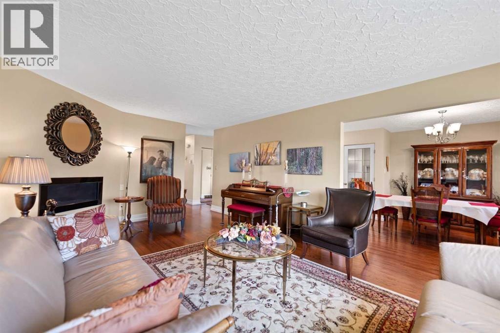 55 Kelvin Place SW — photo 5