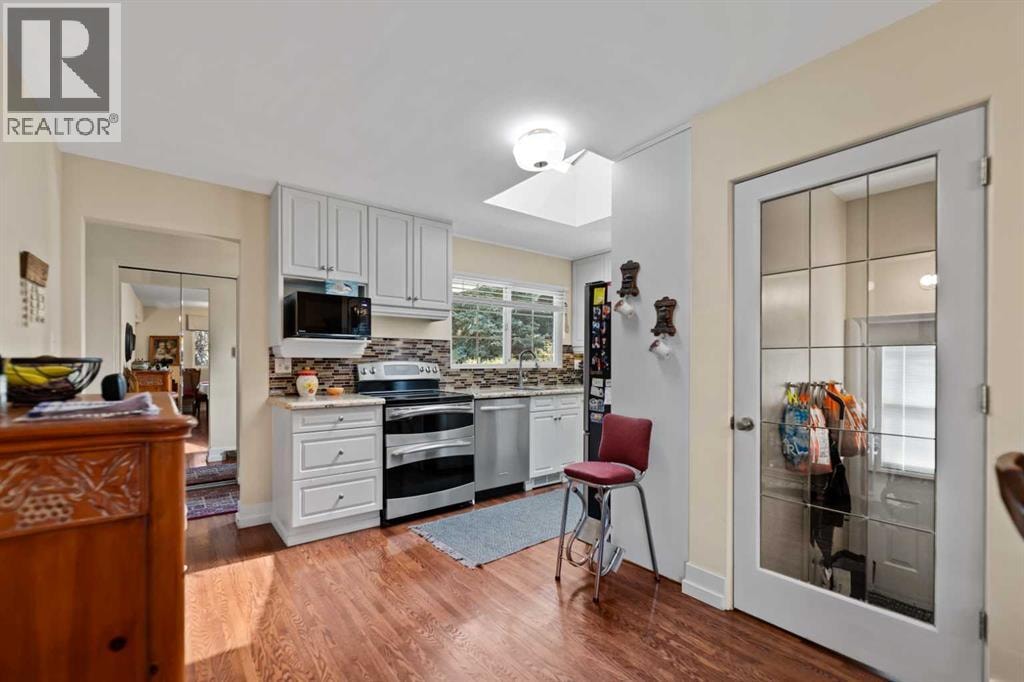 55 Kelvin Place SW — photo 15