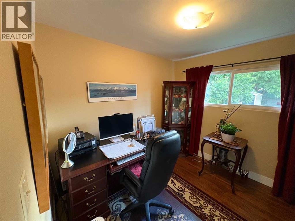 55 Kelvin Place SW — photo 36