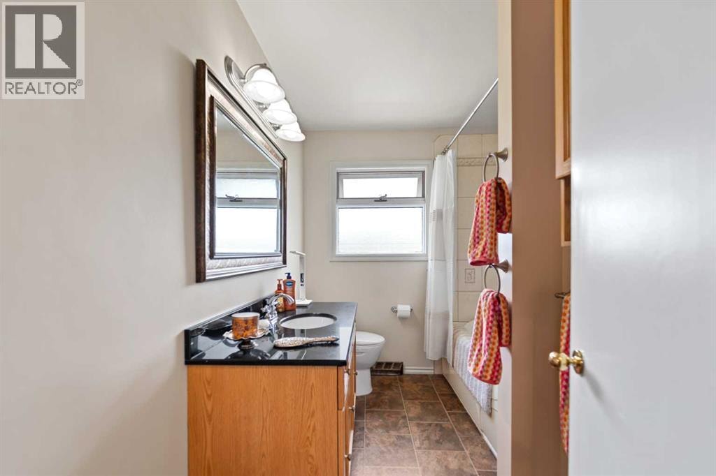 55 Kelvin Place SW — photo 23