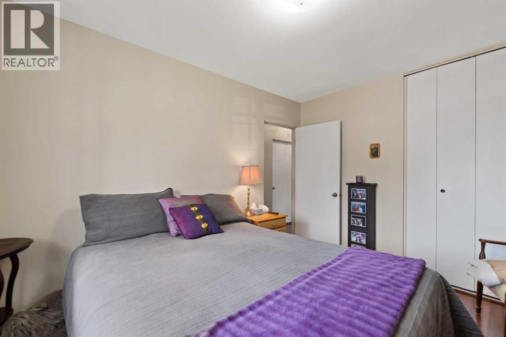 55 Kelvin Place SW — photo 20