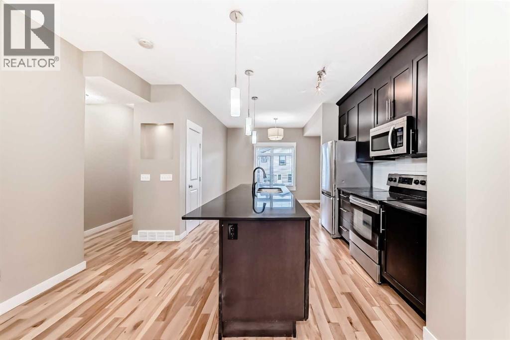 606 Skyview Point Place NE — photo 10