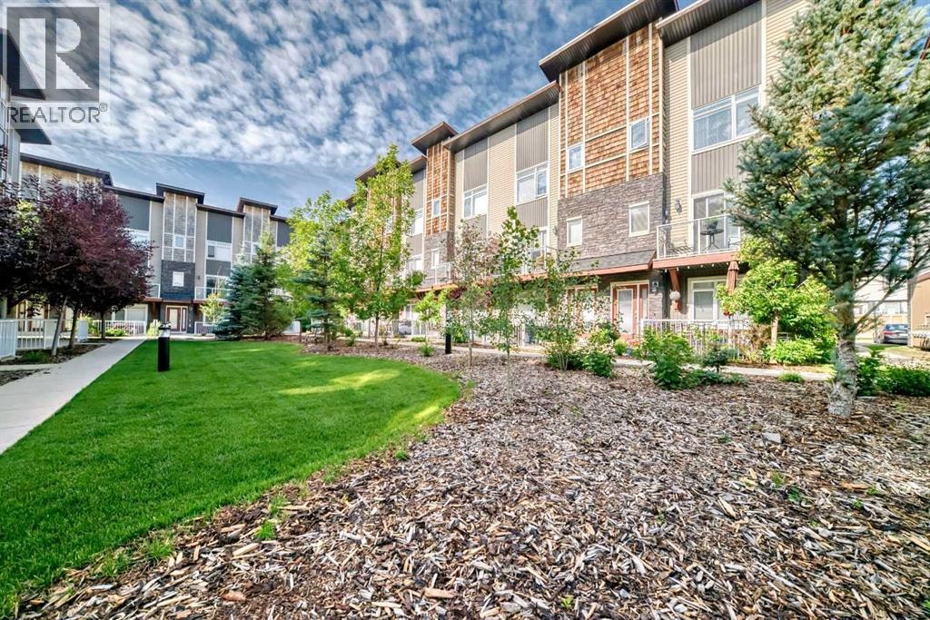 606 Skyview Point Place NE — photo 28