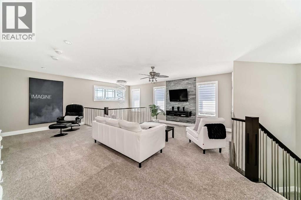 120 KINNIBURGH Circle — photo 22