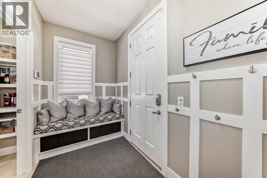 120 KINNIBURGH Circle — photo 8