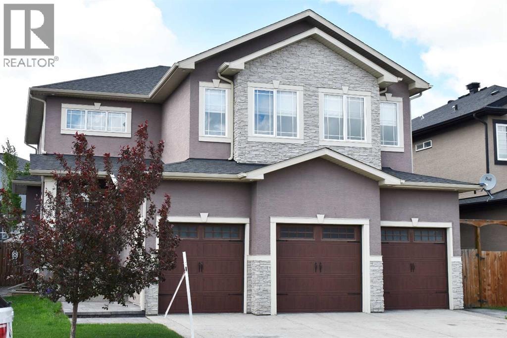120 KINNIBURGH Circle