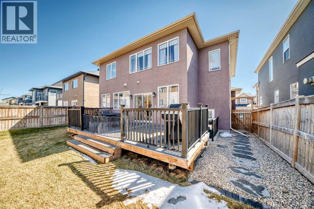 120 KINNIBURGH Circle — photo 49