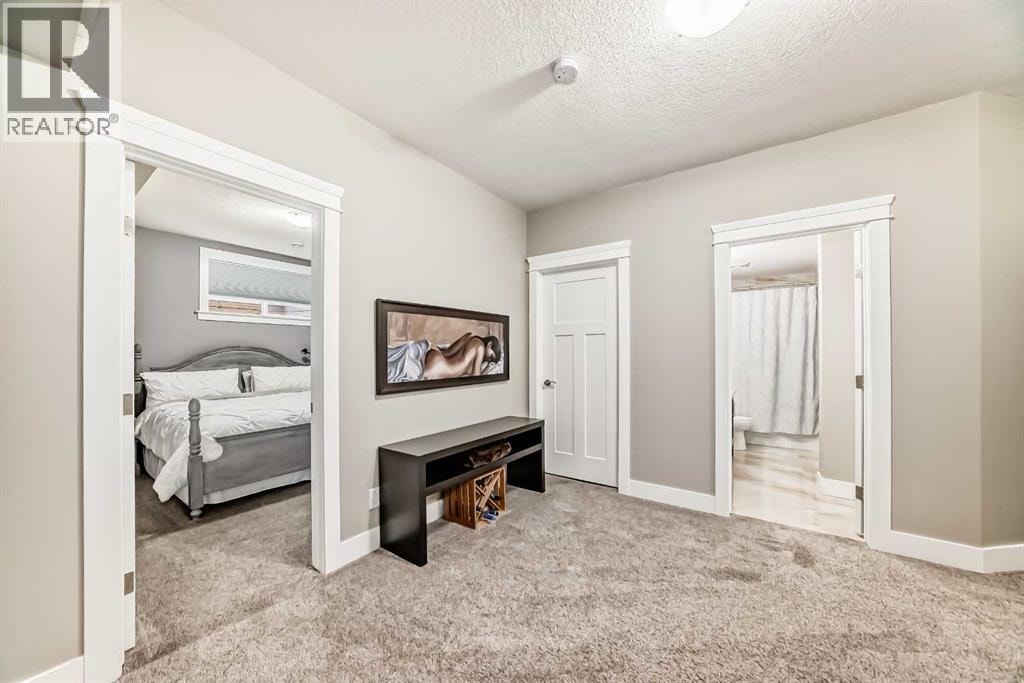120 KINNIBURGH Circle — photo 42