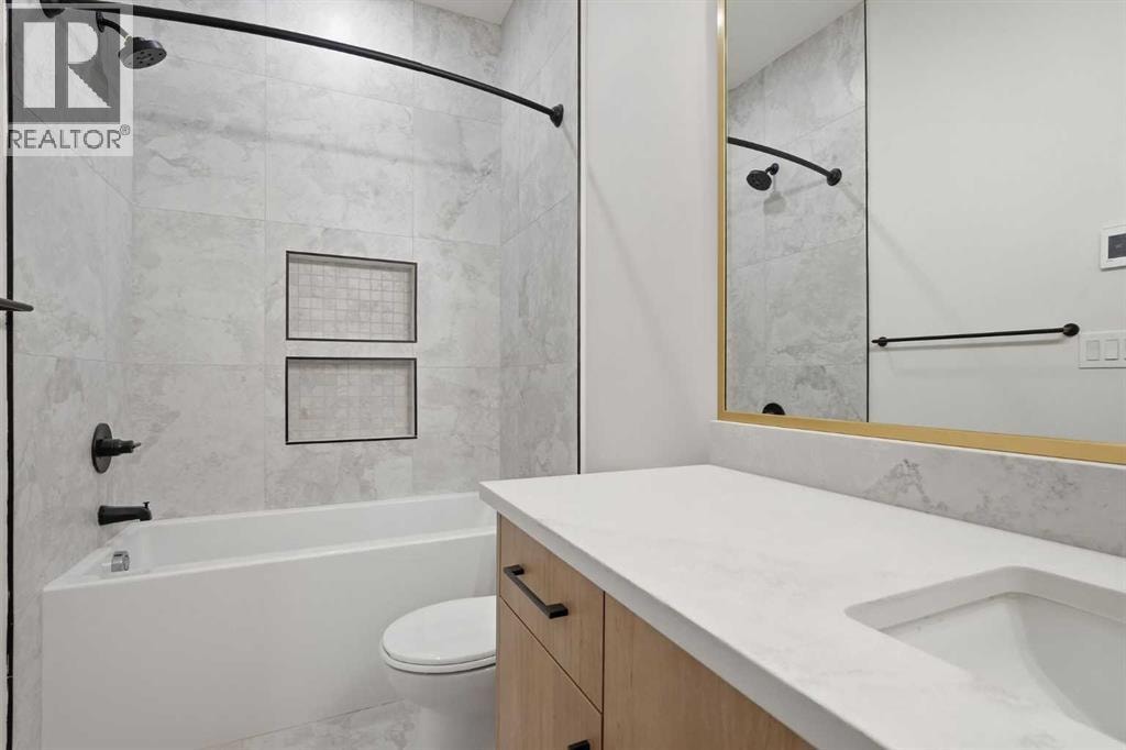 1417 44 Street SW — photo 42